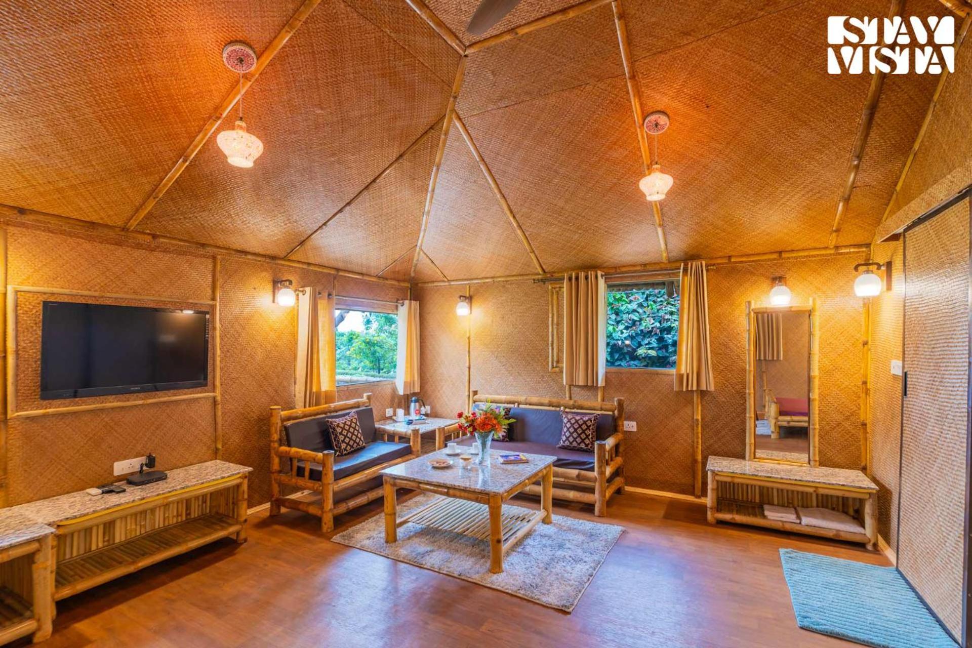 Stayvista At Maple Farms With Pool, Bbq & Bonfire Sohna Exterior foto