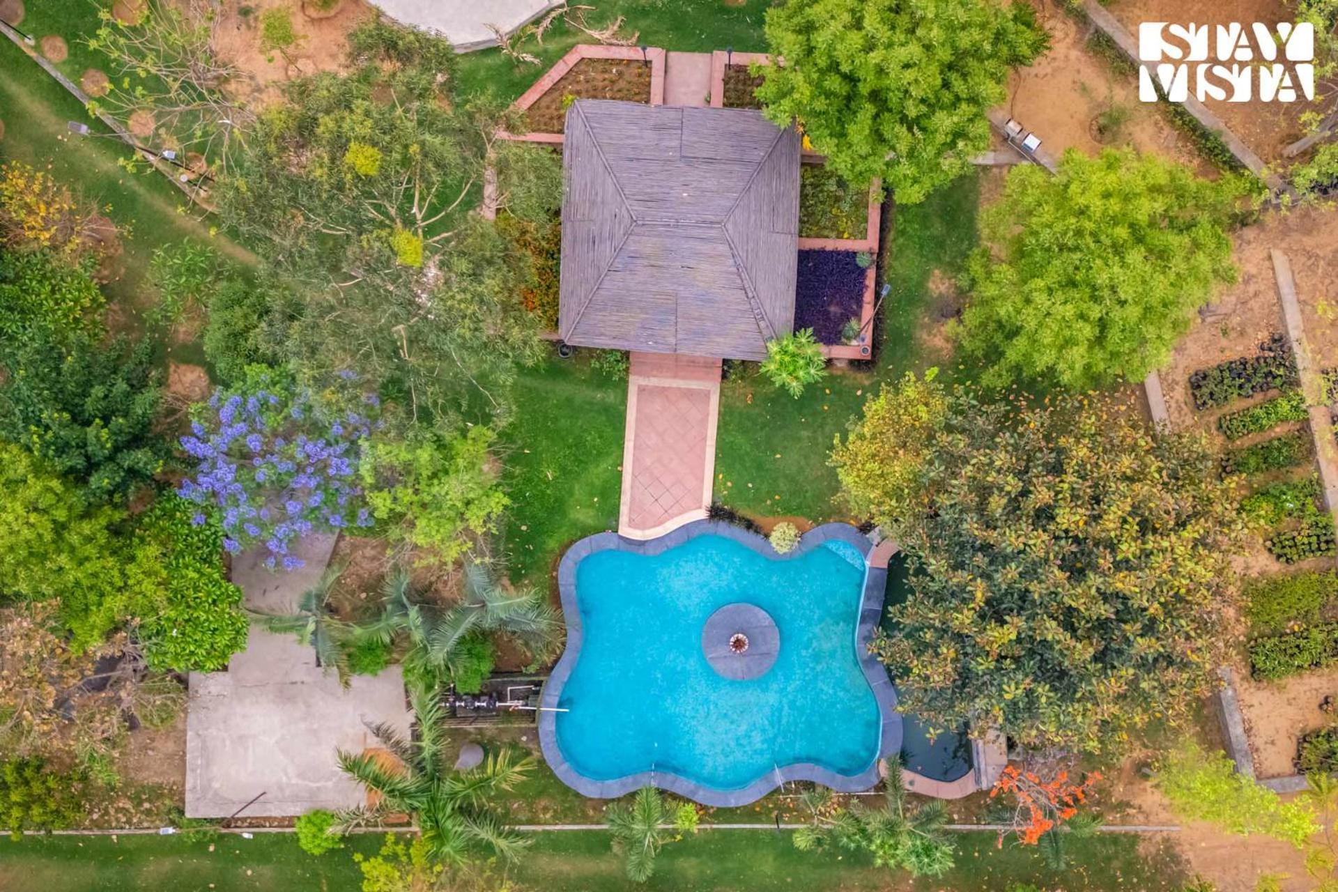 Stayvista At Maple Farms With Pool, Bbq & Bonfire Sohna Exterior foto